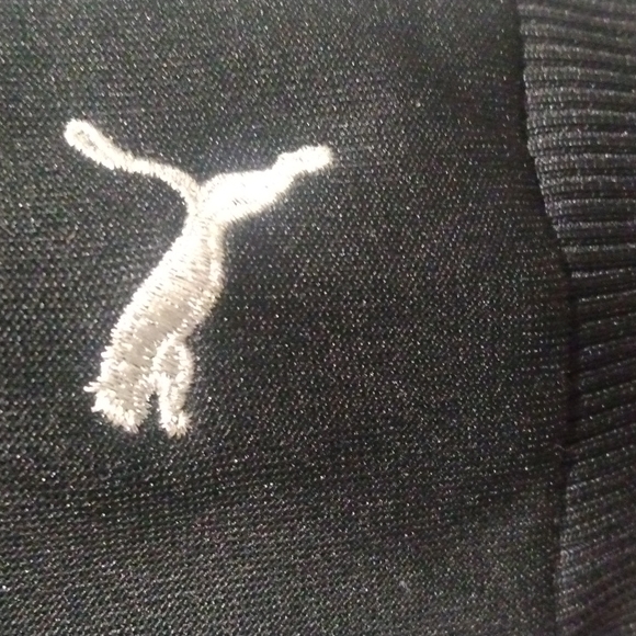 PUMA Hooded Asymmetrical Jacket AOP - Picture 8 of 9